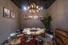 燒烤店空間設(shè)計(jì)圖片,燒烤店裝飾設(shè)計(jì)效果圖