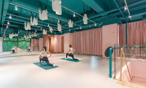 瑜伽館裝飾布局圖,瑜伽館空間設(shè)計(jì)圖片