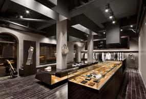 商場服裝店室內(nèi)裝修設(shè)計效果圖片