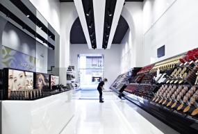 商場化妝品店裝修圖片