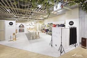 童裝店門面室內墻磚墻面裝修效果圖片