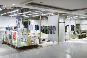 商場男服裝店裝修展柜效果圖片欣賞