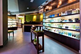 美發(fā)店個性室內裝修效果圖片