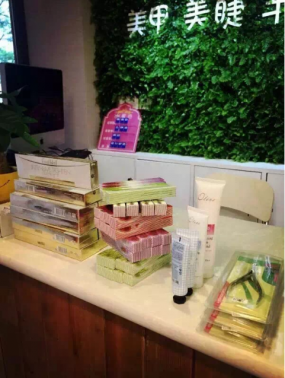 外國美甲店設(shè)計(jì)與裝修效果圖大全