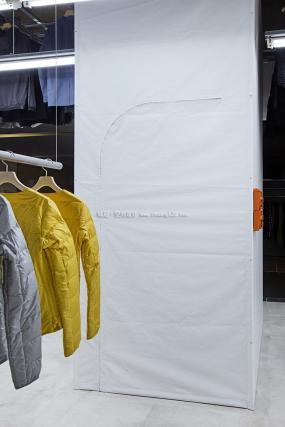 品牌女裝專賣(mài)店裝修方案效果圖