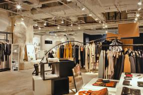 韓國服裝店設(shè)計裝修圖片