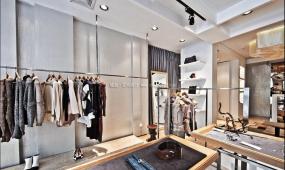 簡約風(fēng)格女裝店設(shè)計效果圖