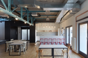 小loft辦公室設(shè)計方案